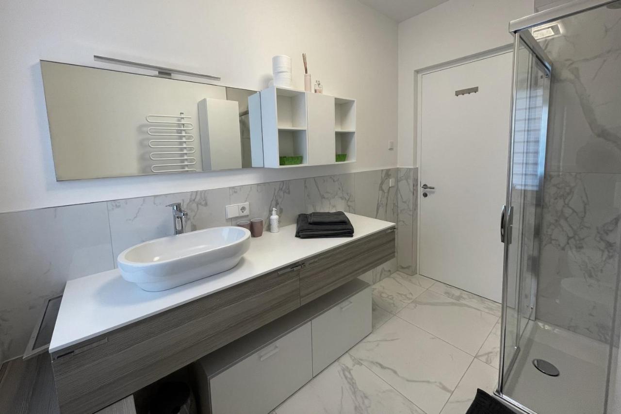 Apartments Griesser - Included Brixencard And Parking Garage In House Екстериор снимка